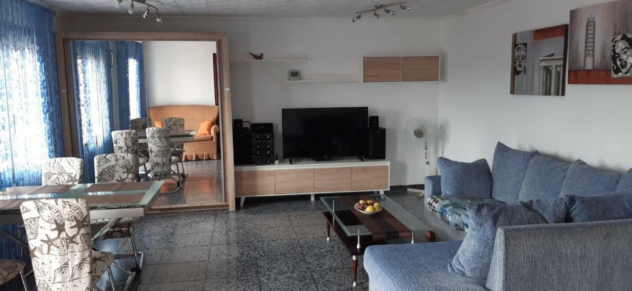 Apartment لقنت المظهر الخارجي الصورة